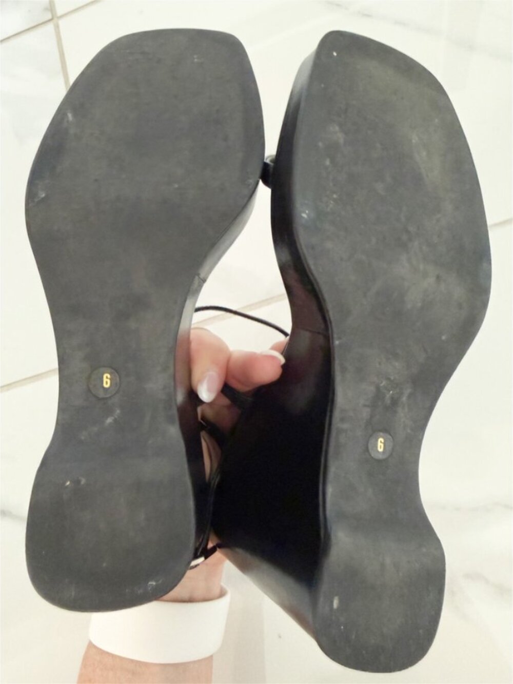 Gucci Black Leather Slingback Sandals Women's Size: 6 - Picture 10 of 13